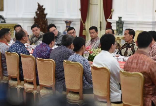 Terima Pengusaha Generasi Kedua, Presiden Jokowi Sampaikan Keyakinan Bisa Atasi Defisit
