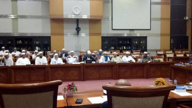Komisi III DPR Panggil Kapolri Tindaklanjuti Laporan FPI