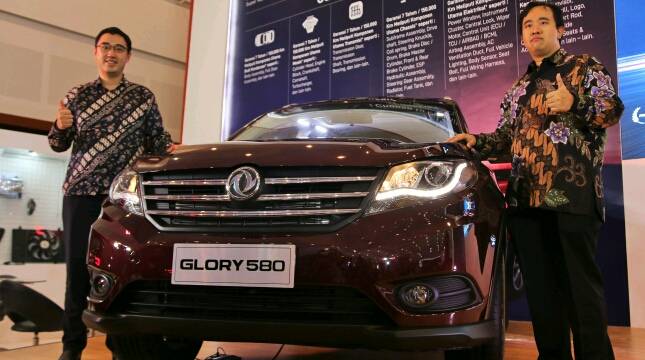 DFSK Tampilkan Glory 580 Untuk Pertama Kalinya di GIIAS Surabaya 2018