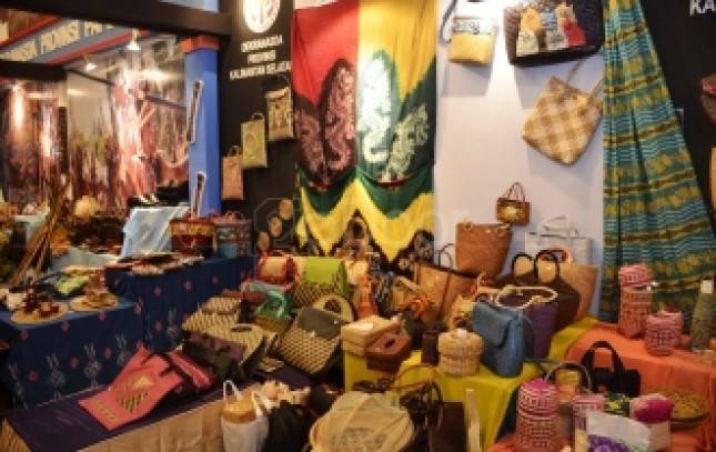 Resmi Dibuka, Pameran Kerajinan KriyaNusa Dongkrak Industri Kreatif Indonesia