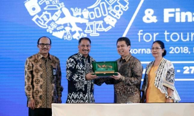 Dukung Program Wonderful Indonesia, Grab Teken MoU Dengan Kemenpar
