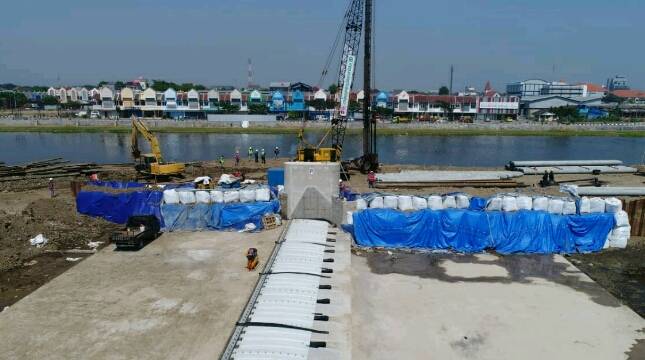 Atasi Banjir Semarang, Kementerian PUPR Targetkan Bendung Karet KBB Rampung Januari 2019