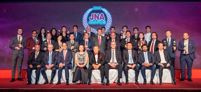 Central Mega Kencana Terpilih Sebagai Retailer of The Year pada JNA Awards 2018