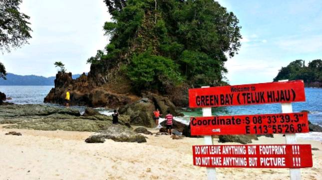 Ini Pantai-pantai Terbaik di Pulau Jawa Yang Belum Kamu Tahu