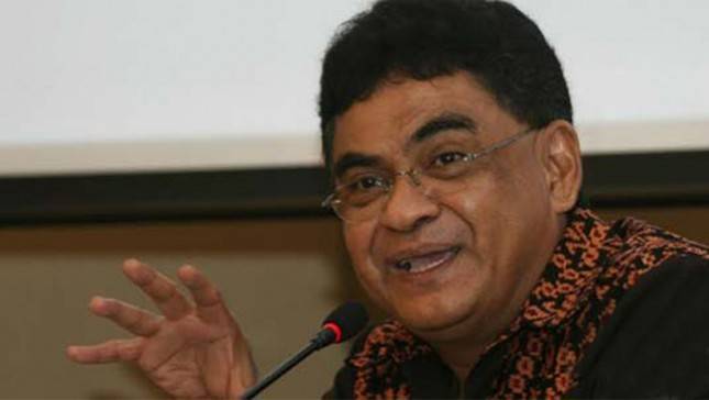 Andreas Hugo Pareira Minta Pemerintah Kaji Kembali Prosedur Pengangkatan Guru Besar di Indonesia