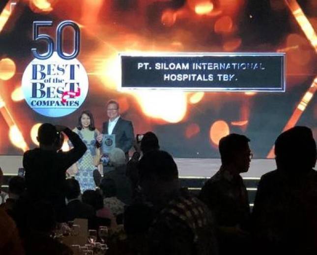Siloam Hospitals Terima Penghargaan 50 Best of the Best Companies