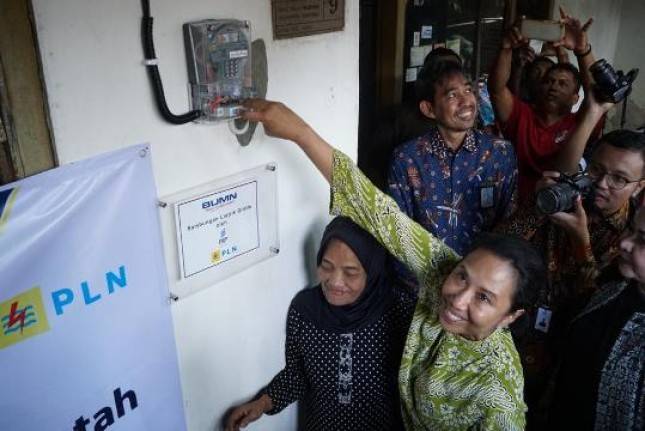 Program Sinergi BUMN Sambung Listrik Gratis