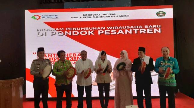 Tingkatkan Wirausaha Baru, Kemenperin Gelar Program Santripreneur di Ponpes Ushuluddin, Lampung