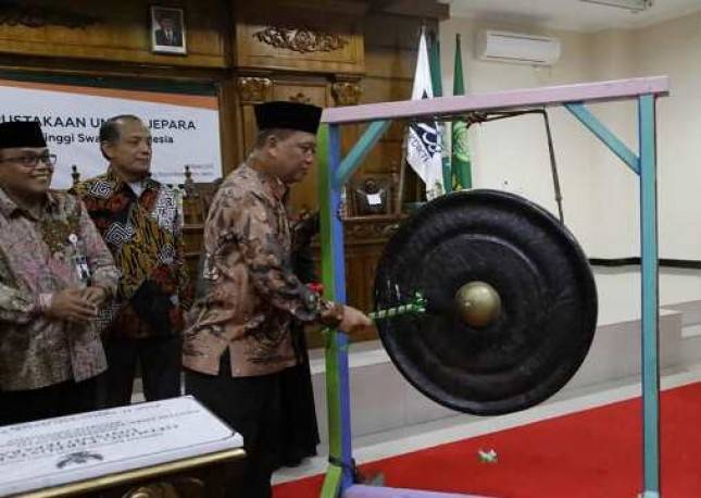 Apresiasi Penggabungan Unisnu, Menristekdikti Minta Unisnu Terus Berinovasi