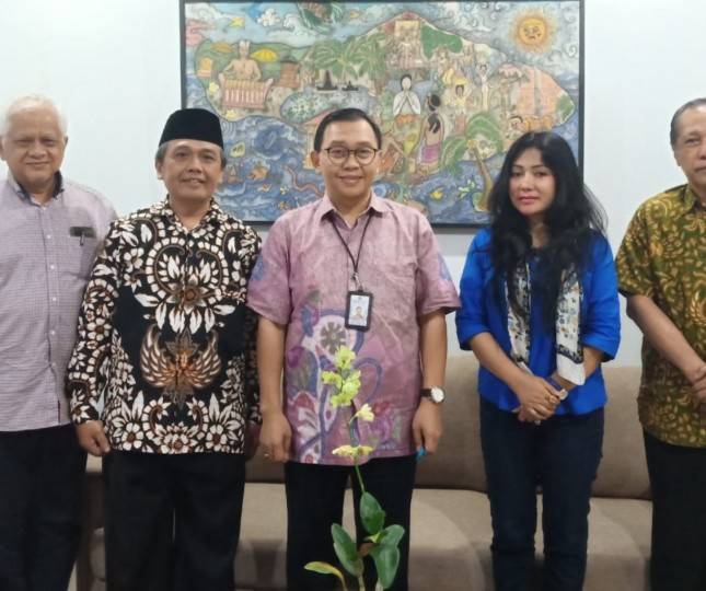 Gayatri Dukung Keberlangsungan Perdamaian Dunia Lewat Diplomasi