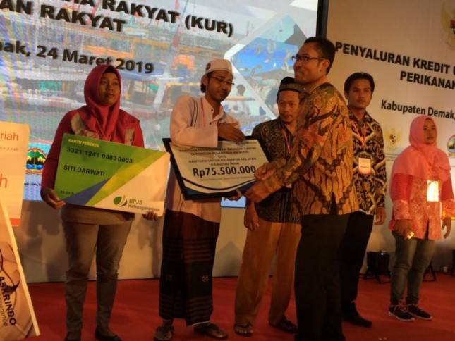 Perum Jamkrindo Beri Dukungan Penyaluran KUR Perikanan Rakyat 