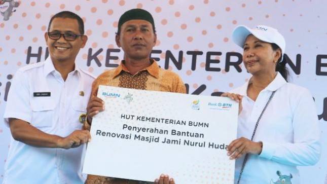 BUMN Gelar Pangan Murah hingga Sambung Listrik Gratis di Bekasi