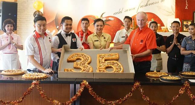 35 Tahun Pizza Hut Komitmen dan Berinovasi Berikan Kepuasan Pelanggan