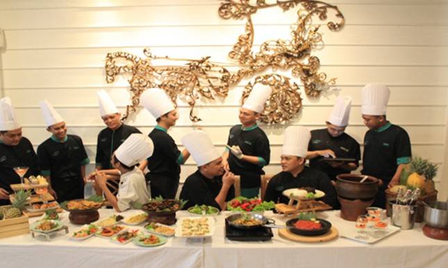 Rasakan Kejutan Bukber  Ramadhan Di THE 1O1 Bogor Suryakancana