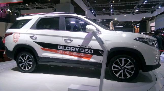 DFSK Glory 560 Sabet Dua Penghargaan Sekaligus di Ajang Telkomsel IIMS 2019