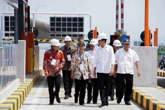 Presiden Joko Widodo Resmikan Jalan Tol Pandaan-Malang