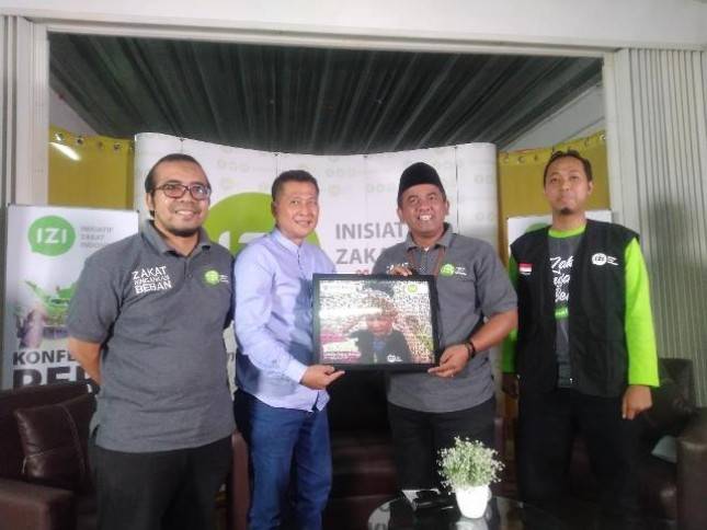 IZI Salurkan 3.560 Paket Ramadhan Bagi Masyarakat Pelosok di Indonesia