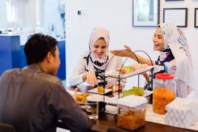 Tujuh Perayaan Idul Fitri di Seluruh Dunia