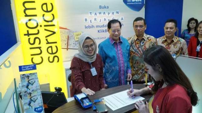 Tingkatkan Layanan, BCA Resmikan Kantor Wilayah Makassar