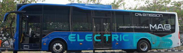 Garuda Indonesia BUMN Pertama Gunakan Bus Listrik