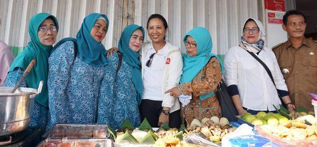 Menteri Rini: Kehadiran BUMNShop Dorong Peningkatan Kesejahteraan Warga Desa