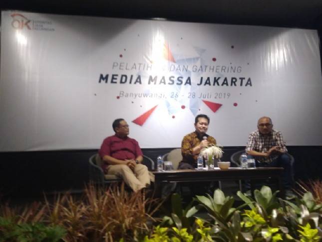 OJK:Laku Pandai Boleh Jualan Asuransi Mikro