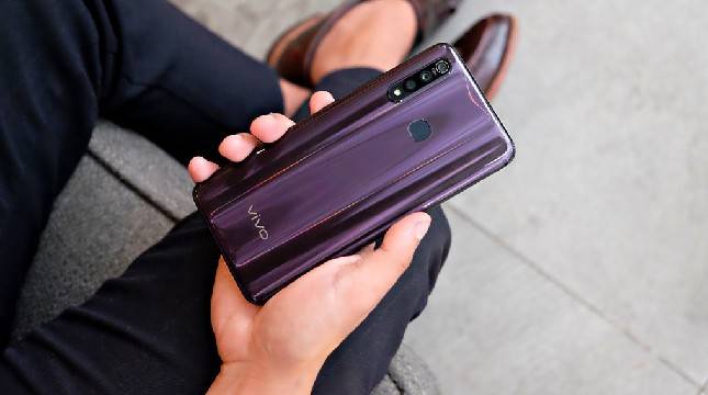 Penjualan Online Perdana Vivo Z1 Pro Resmi Dibuka