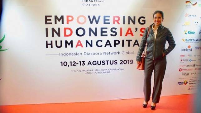 Naila Novaranti Kembali Sibuk Terjun Payung, Undur Diri Dari Aksi Peduli Sampah 