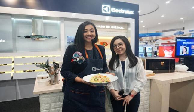 Electrolux100YearsOfBetterLiving Menginspirasi Ibu Indonesia Memasak bagi Keluarga