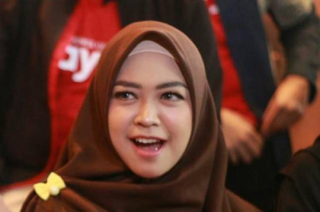Ria Ricis Menulis Buku Saya Pamit Tiga Bulan