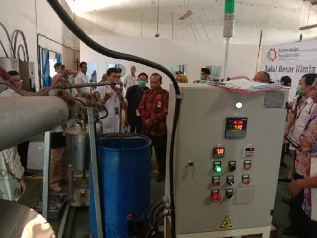 Dasyat, Balai Kemenperin Temukan Inovasi Cara Ubah Sampah Plastik Menjadi BBM