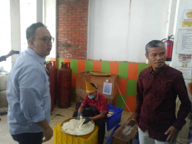 Kripik Singkong Sebulan  Beromset Rp300 Juta
