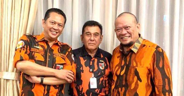 Ketua MPR Bamsoet Terima Penghargaan Yanda Satya Pemuda Pancasila