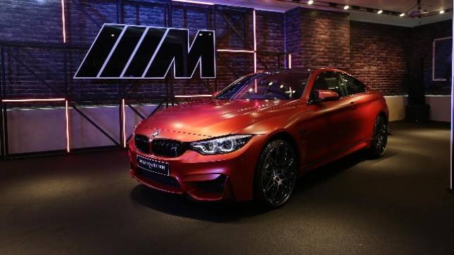 Resmi Diluncurkan, BMW M4 Competition Seharga Rp 2,3 M Laris Terjual