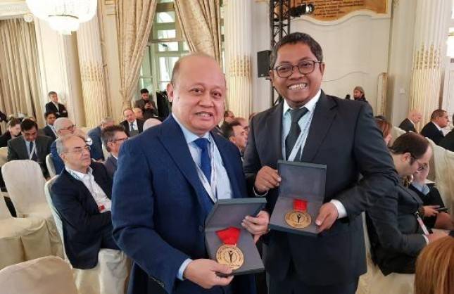 Pupuk Kaltim dan Petrokimia Gresik Raih Penghargaan Internasional di Perancis