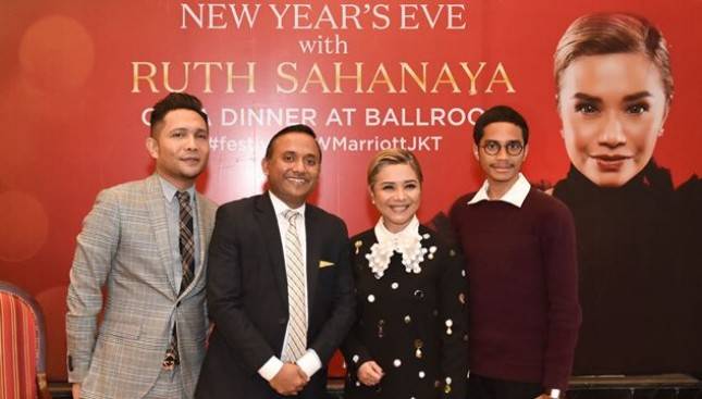Malam Tahun Baru, Ruth Sahanaya Akan Tampil Dalam Nuansa 90an di Hotel JW Marriot