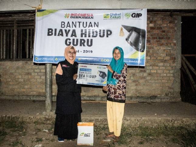 Anggota DPR Ini Usulkan Tenaga Honorer K2 Selayaknya Diangkat Menjadi PNS