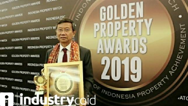 Founder dan Chairman Jababeka Group, SD Darmono Dianugerahi Lifetime Achievement Awards dalam Ajang Golden Property Awards 2019