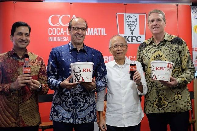 Coca-Cola Amatil Indonesia dan KFC Indonesia Ciptakan Momen Taste Better Together