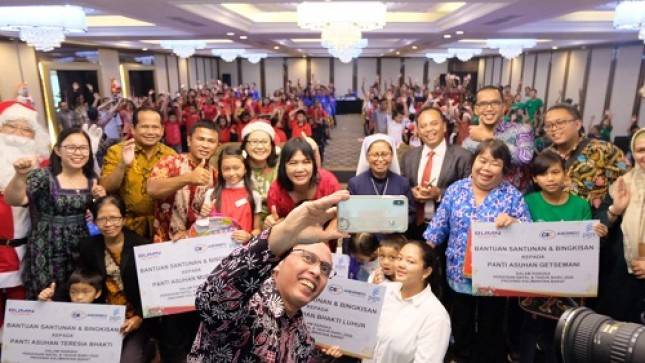 Askrindo dan PGN Berbagi Kasih di Pontianak