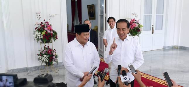 Presiden Jokowi:  Basarnas dan Semuanya Harus Berrgerak Berikan Rasa aman Warga Terdampak Banjir