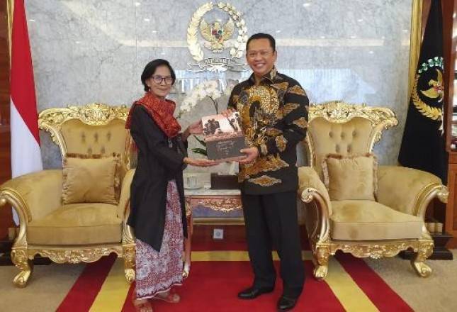 Pentas Teater Penembahan Reso Dapat Dukungan dari Ketua MPR