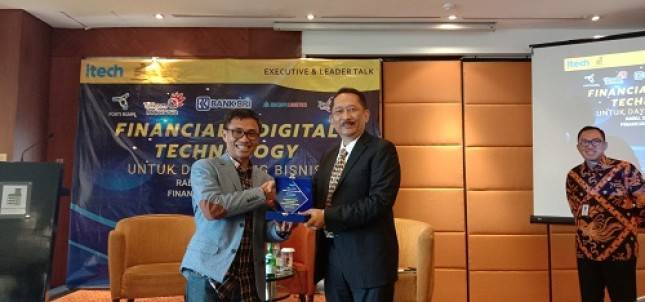 Financial & Digital Technology Tingkatkan Daya Saing Bisnis
