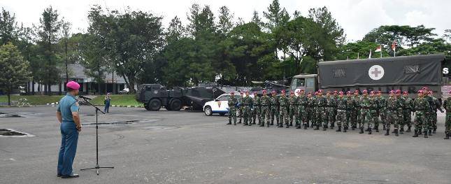 Dankormar Lepas Satgas Kemanusiaan ke Natuna