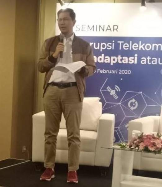 Perusahaan Telekomunikasi Harus Beradaptasi Hadapi Disrupsi Teknologi 