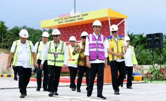 Jokowi: Tol Pekanbaru-Dumai Sepanjang 131,48 Km Bisa Dipakai Sebelum Lebaran 