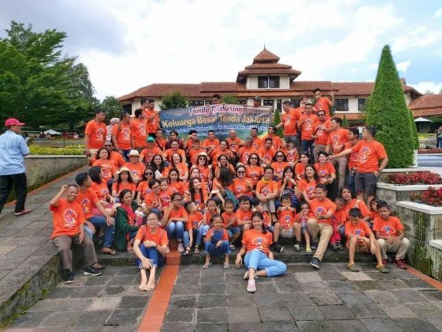 Keluarga Besar Tenda NTT Jakarta Gelar Family Gathering dengan Penuh Kehangatan