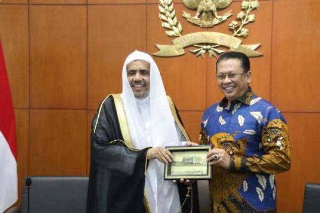 Bamsoet Harap Pemerintah Arab Saudi Kaji Penghentian Sementara Kunjungan Jamaah Umrah Indonesia