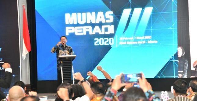 Bamsoet: Advokat Harus Mampu Manfaatkan Kemajuan Teknologi di Bidang Hukum