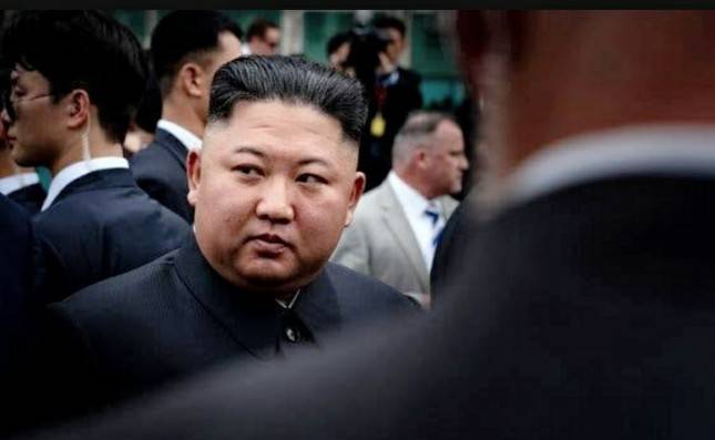 Setelah Warganya yang Terinfeksi Virus Corona Dimatikan, Kim Jong Un Ancam Tembak Mati Warga China yang Masuk Korut